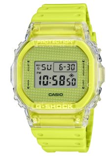 Reloj digital amarillo G-Shock Lucky Drop inspirado en juguete cápsula | DW-5600GL-9ER