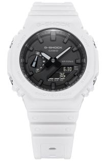 Reloj digital blanco G-Shock con Carbon Core Guard 200M | GA-2100-7AER