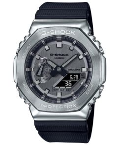 Reloj G-Shock con bisel de metal octagonal de acero inoxidable 200M | GM-2100-1AER