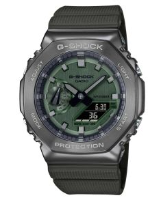 Reloj G-Shock octagonal metálico con detalles verdes | GM-2100B-3AER