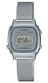 Reloj digital vintage Casio con correa de malla, estilo retro | LA670WEM-7EF