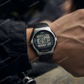 Reloj digital Casio Wave Ceptor controlado por radio con hora mundial | WV-58R-1AEF