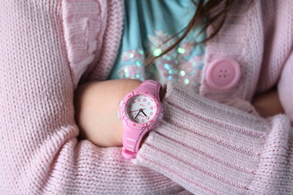 Reloj natación rosa iluminado niñas | FIBEXAAC05