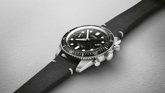 Oris Divers 65 Momotaro Edition 01 733 7707 4337 Set