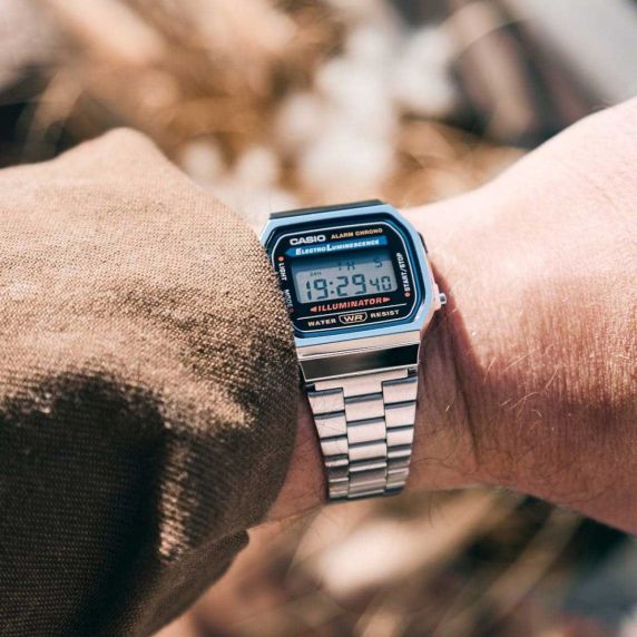 Reloj digital retro de acero | A168WA-1YES