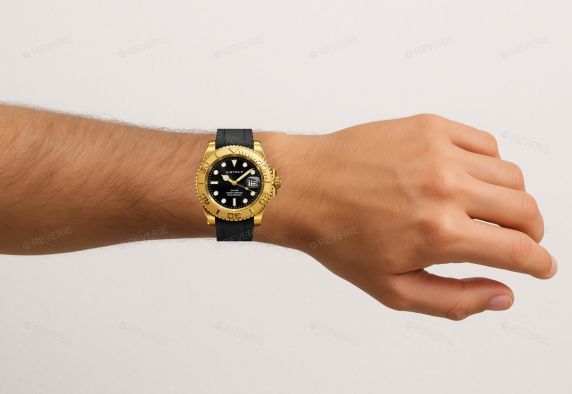 Aistrup reloj deportivo para hombre con esfera negra, bisel giratorio en tono dorado y correa de goma negra | AIW8804