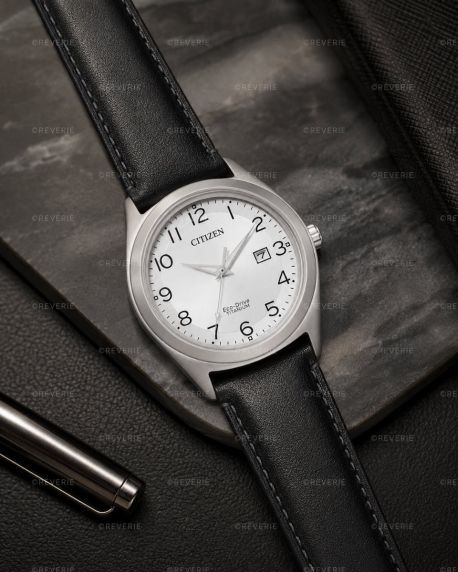 Citizen Eco-Drive Titanium reloj de hombre con correa de cuero | AW1640-16A