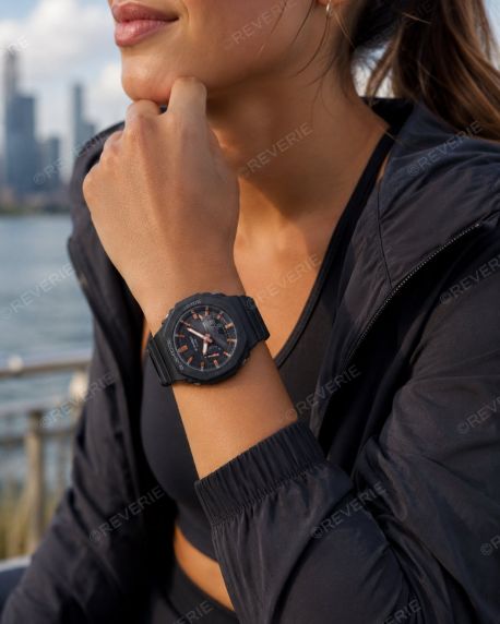 Reloj G-Shock negro delgado con Carbon Core Guard | GMA-S2100-1AER