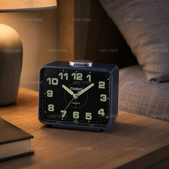 Reloj despertador analógico luminoso Casio azul con función de repetición | TQ-218-2EF