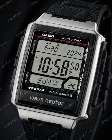 Reloj digital Casio Wave Ceptor multibanda con control de radio y hora mundial | WV-59R-1AEF